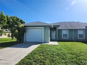Building Photo - 3733 Country Club Blvd