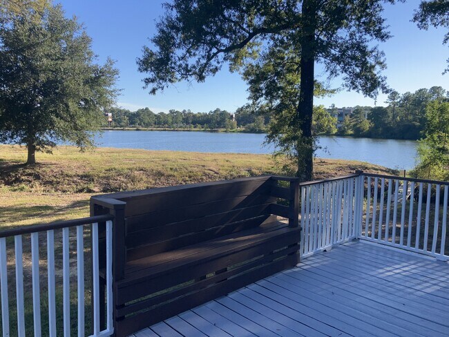 Building Photo - 174 Golden Meadow Dr