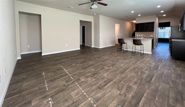 Building Photo - 11013 Ukaoma Wy