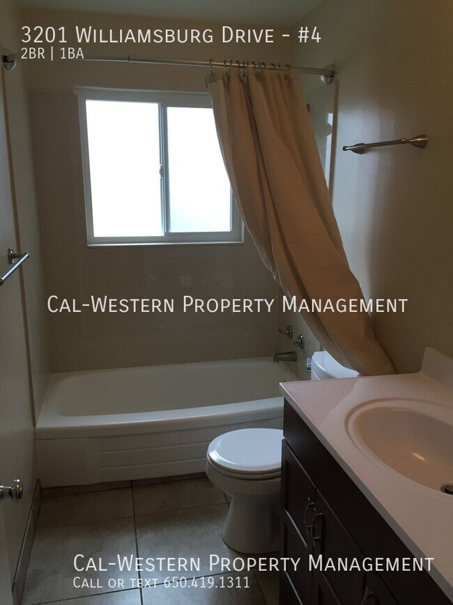 Building Photo - Upstairs 2 bedroom 1 bath - Lots of Updates!