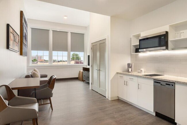 Foto del edificio - 600 Shawnee Street - Unit 301