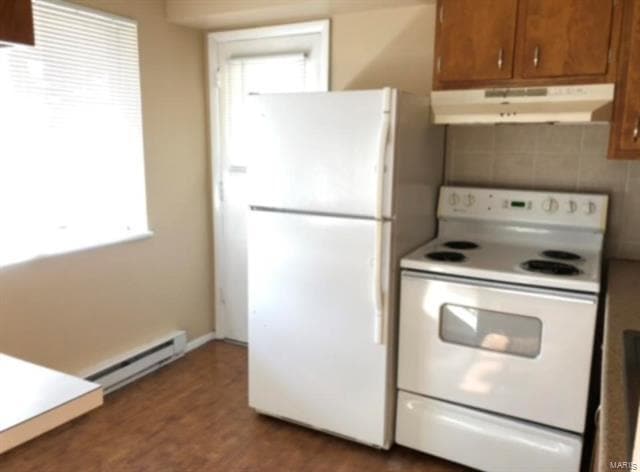 Building Photo - 7431 Hazelcrest Dr
