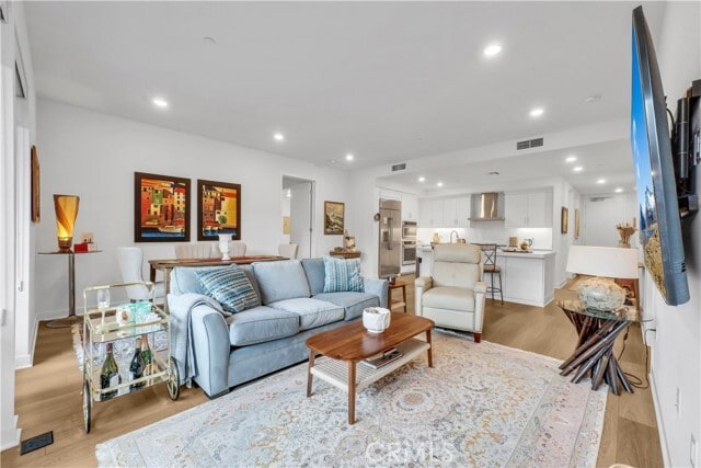 Building Photo - 4202 Rivington