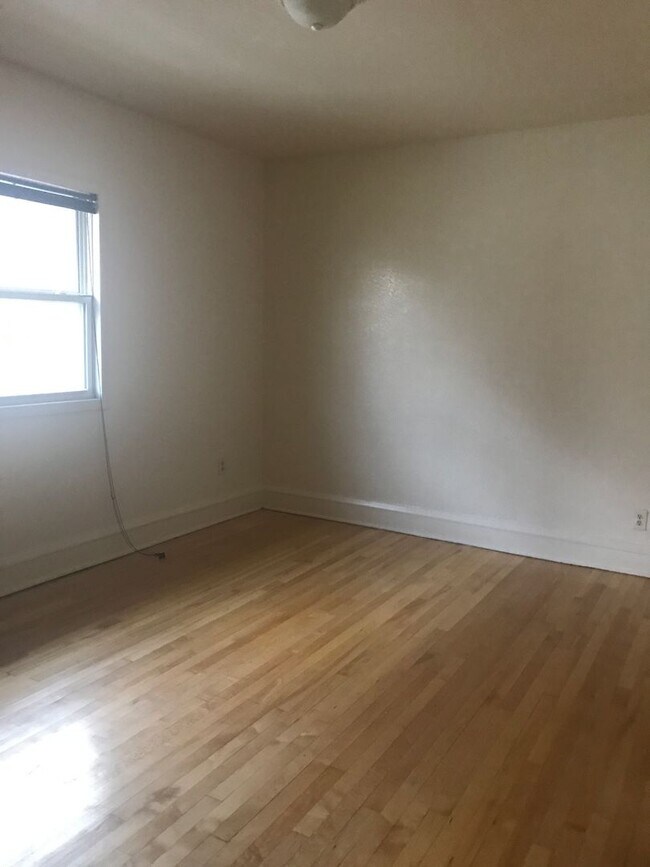 Foto del edificio - 2611 N 51st St