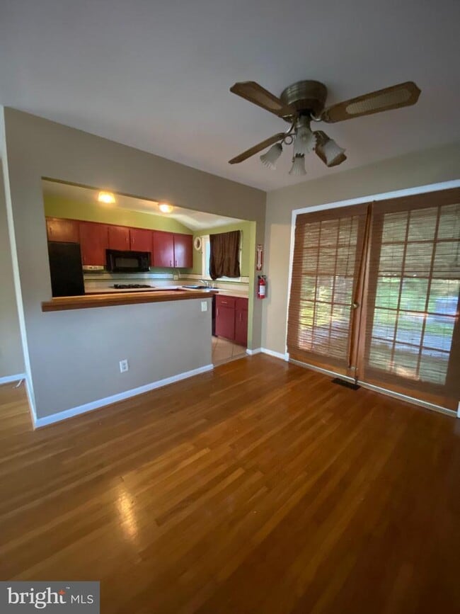 Building Photo - 991 Sherbrook Cir