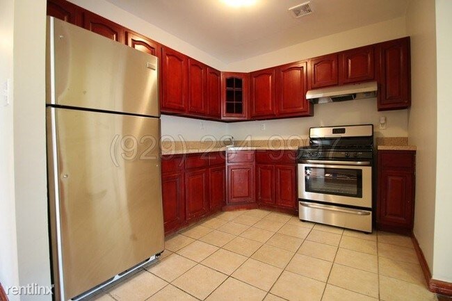 Foto del edificio - 714 Jefferson Ave