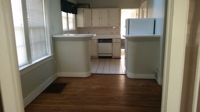 Foto del edificio - 1309 N Church St