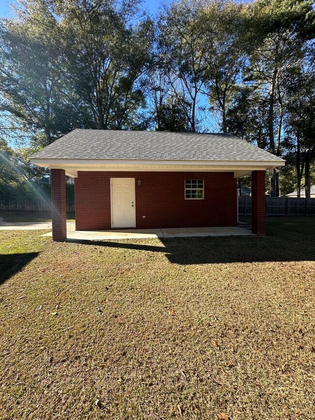 Foto del edificio - Enterprise Country Club!  Short Term Renta...