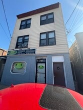 Building Photo - 1107 72nd St