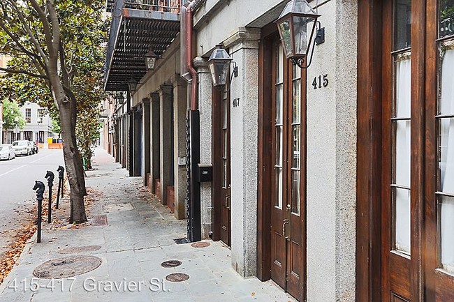 Building Photo - 415 Gravier St