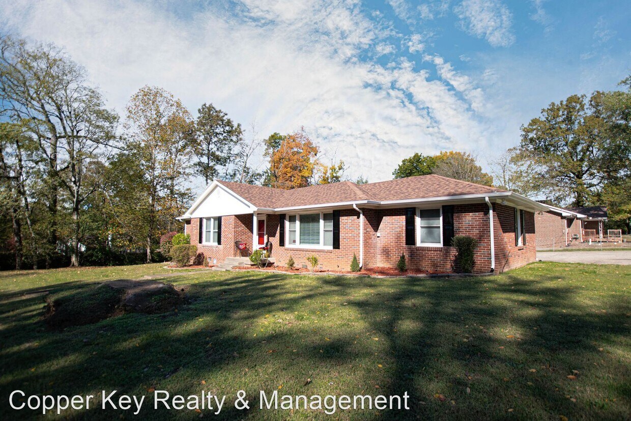 Primary Photo - 3 br, 2 bath House - 1 Concord Drive