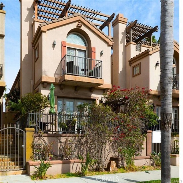 Foto principal - 610 N Tremont St