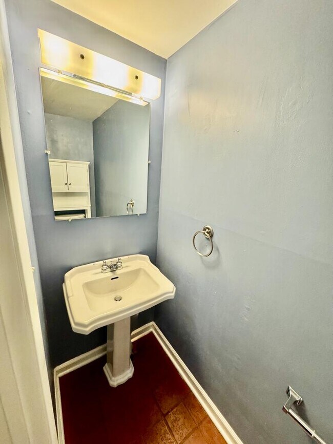 Foto del edificio - 105 Yorkshire Ct