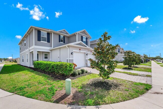 Foto del edificio - 2265 Carrabelle Wy