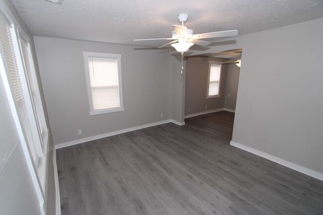 Foto del edificio - Quaint 2 Bedroom 1 Bathroom Ranch