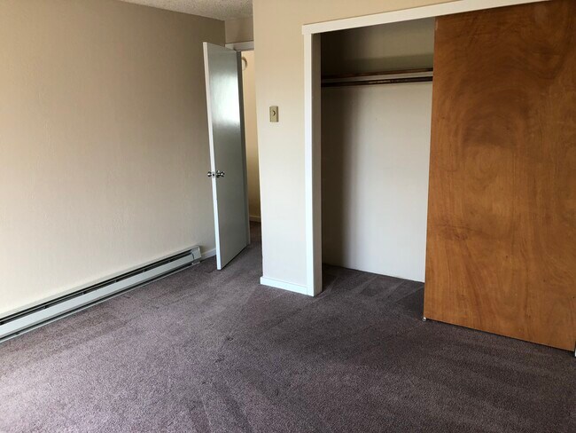 Foto del edificio - 5903 8th Ave NW