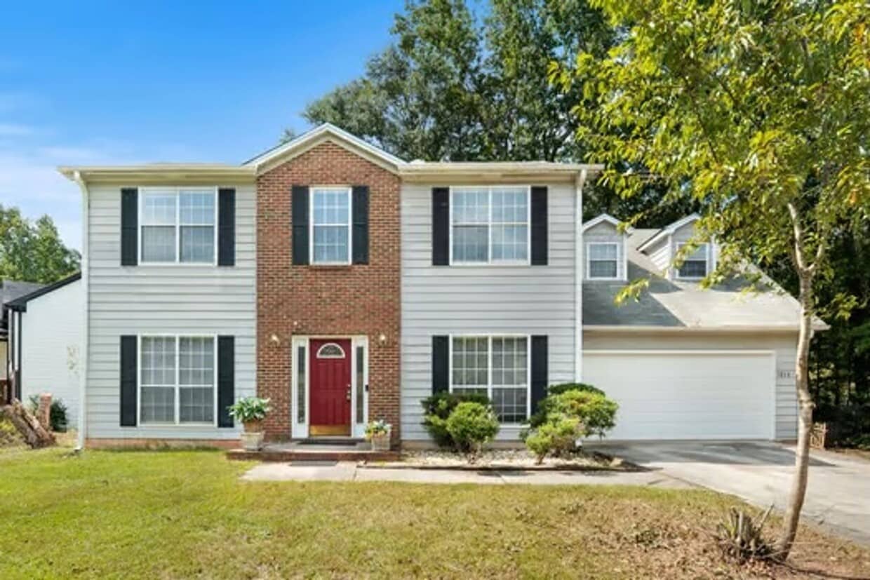 Foto principal - Two story home in Hampton