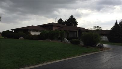 Foto del edificio - 19850 Torrence Avenue - 1