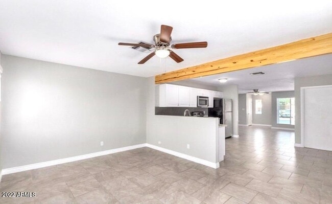 Photo - Renovated Glendale Beauty Apartment