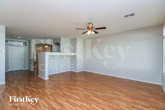 Foto del edificio - 3028 E Morenci Rd