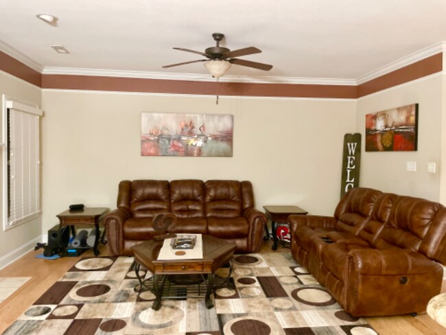 Building Photo - 4634 Pecanwood Way NW