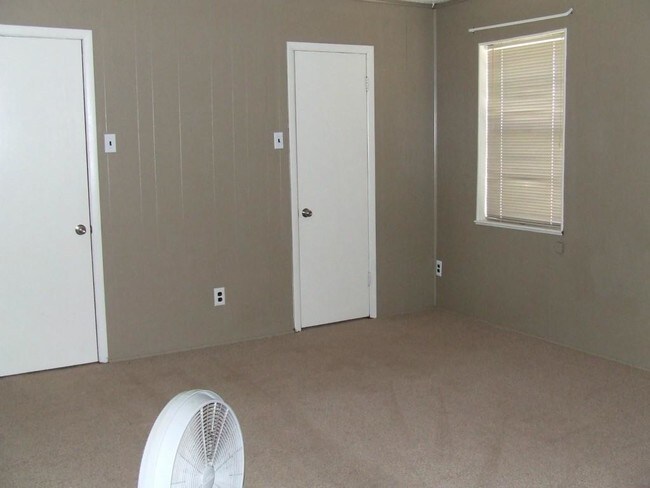 Building Photo - 3200 FM660