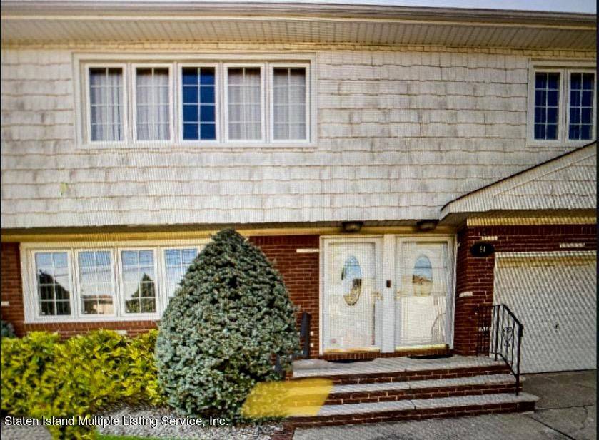 84 Carpenter Ave, Staten Island, NY 10314 House Rental in Staten