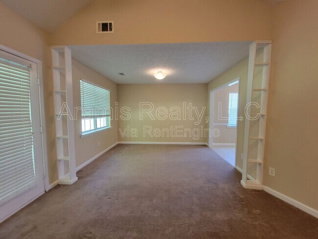 Foto del edificio - 735 Allen's Landing Dr SE