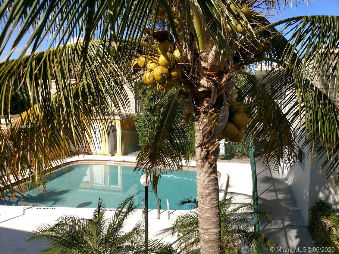 1500 Crescent Cir Unit A26, Lake Park, FL 33403 Condo for Rent in