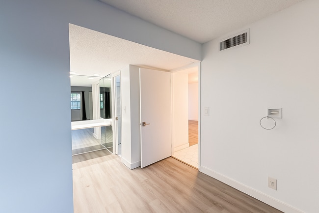 Bedroom #1 - 4030 W Palm Aire Dr