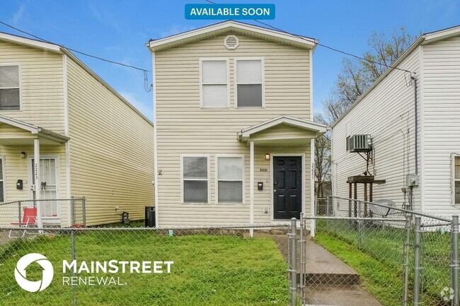 Building Photo - 2221 St Louis Ave