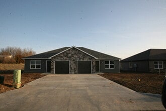 Building Photo - 11818 Ridgeway Dr