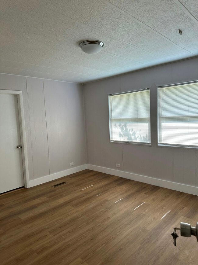 Foto del edificio - 15 NE 63rd Ct