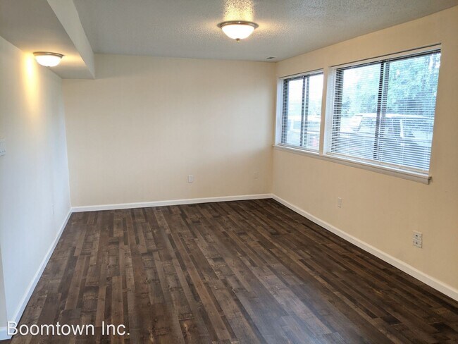 Building Photo - 4 br, 2.5 bath House - 7183 F Cimarron Court