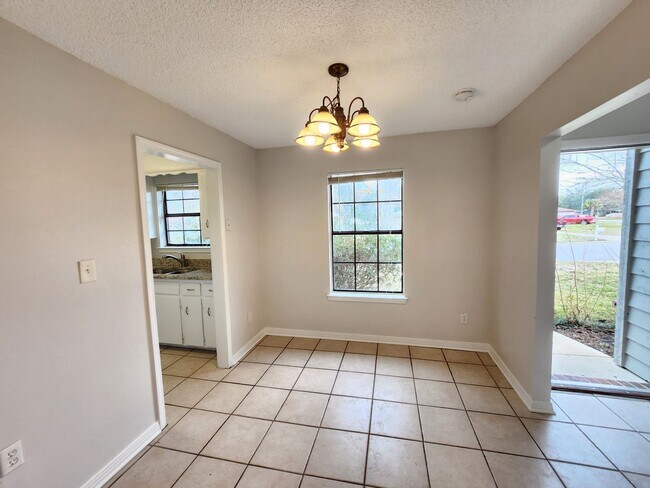Foto del edificio - 10695 Bridge Creek Dr Pensacola, FL 32506....
