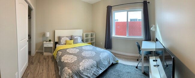 Building Photo - 651 BERNAL AVE