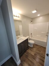 Building Photo - 125-127 Verdant Trl
