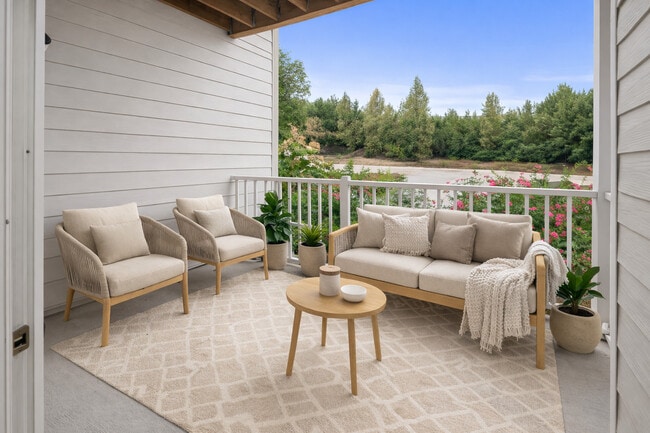 Building Photo - Brittany Place Hendersonville