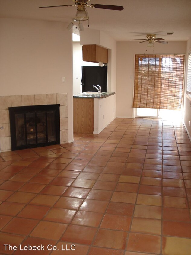 Building Photo - 3 br, 2 bath House - 3717 Otra Vez NW