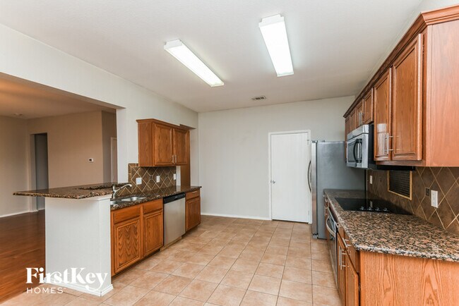 Building Photo - 7304 Fossil Creek Dr