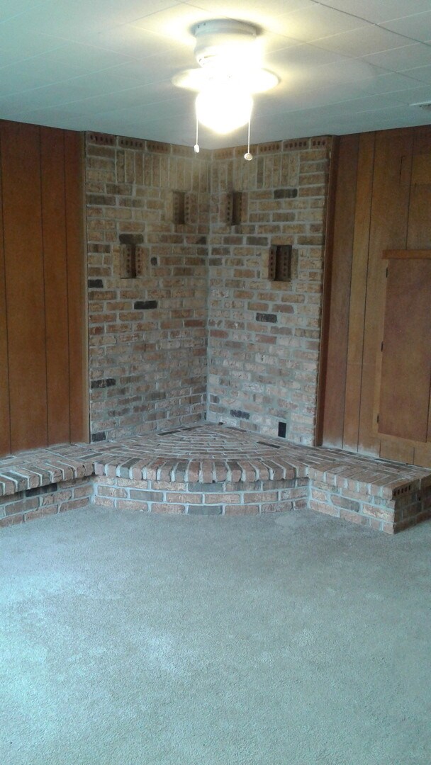 Foto del edificio - 3 bedroom 2 bath / Free lawn service!!