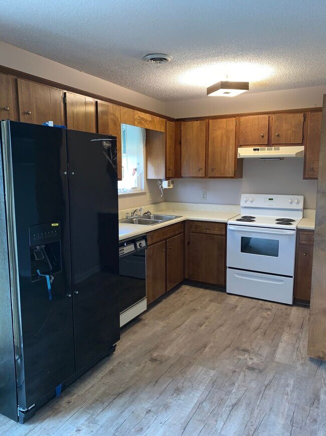 Foto del edificio - 159 Durkee Rd NE