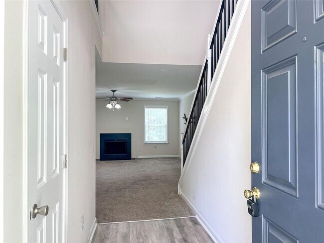Foto del edificio - 585 Sable View Ln