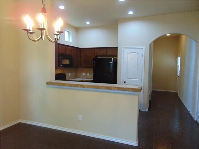 Foto del edificio - 185 Creekside Villa Dr