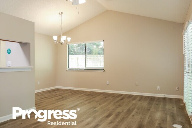 Foto del edificio - 6847 Coralberry Ln