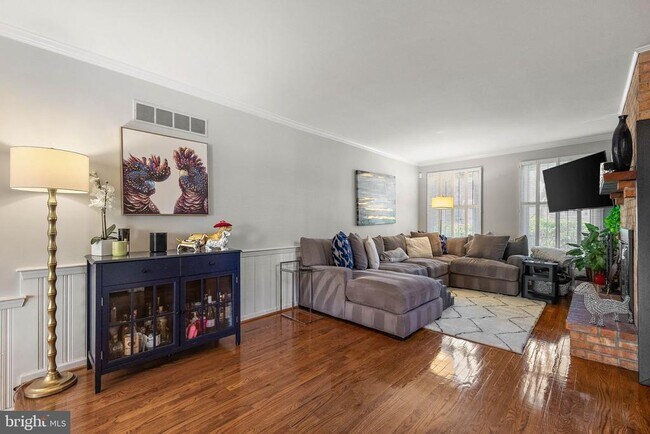 Foto del edificio - 2115 Fairfield Pl