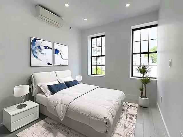 Primary Photo - 2 bedroom in BROOKLYN NY 11221