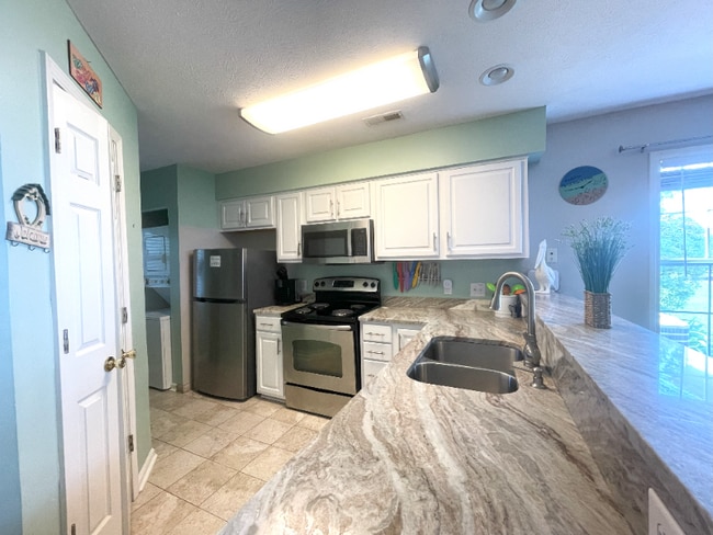 Foto del edificio - 517 White River Dr