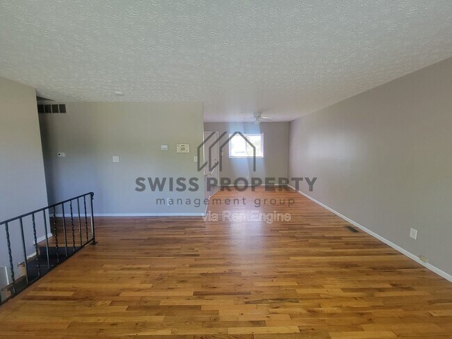 Foto del edificio - 2928 Landon Dr