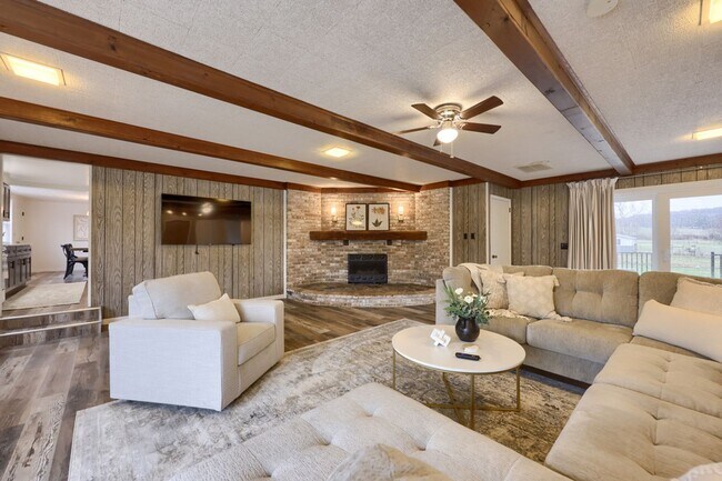 Foto del edificio - Spacious Rambling Rancher in Quarryville | Beautiful